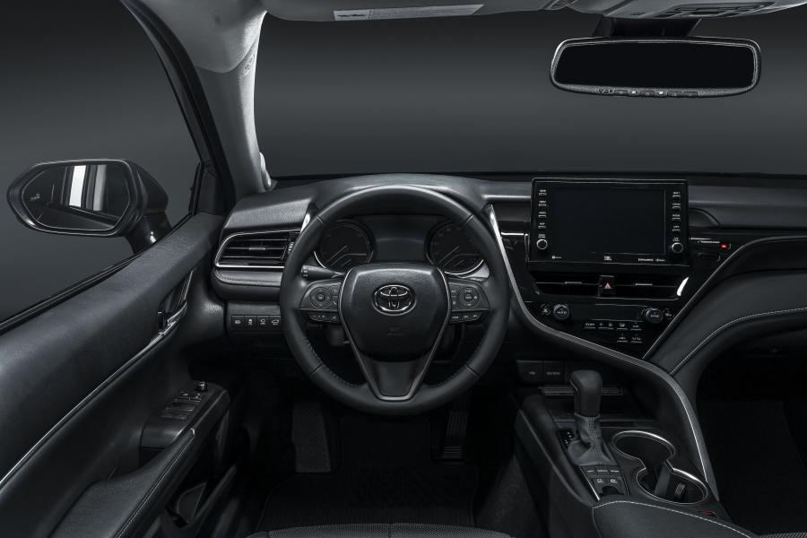 Торпедо Toyota Camry Hybrid XSE 2020 года  (NA) (фото 7 из 12)